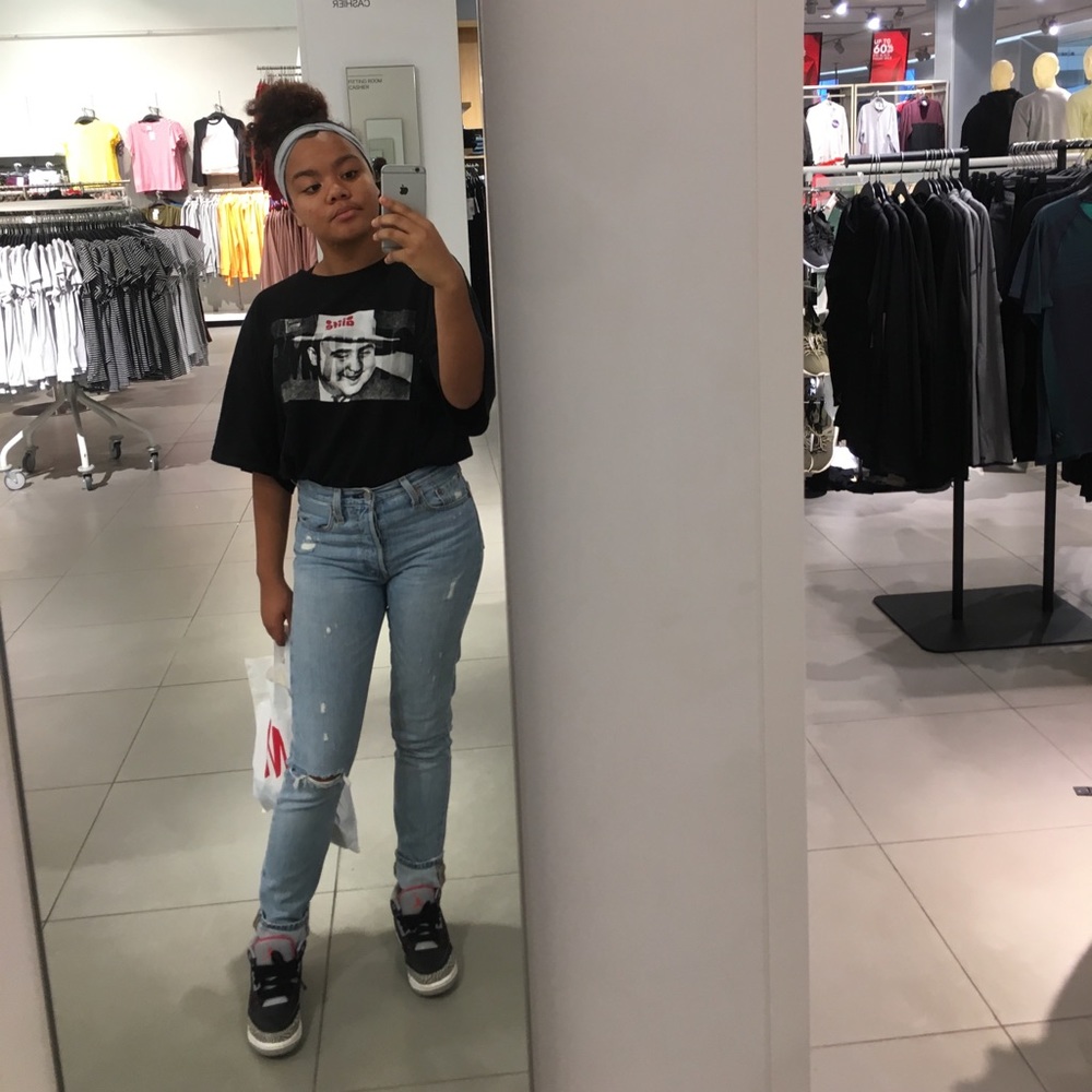 Meet your Posher, Mikenzy